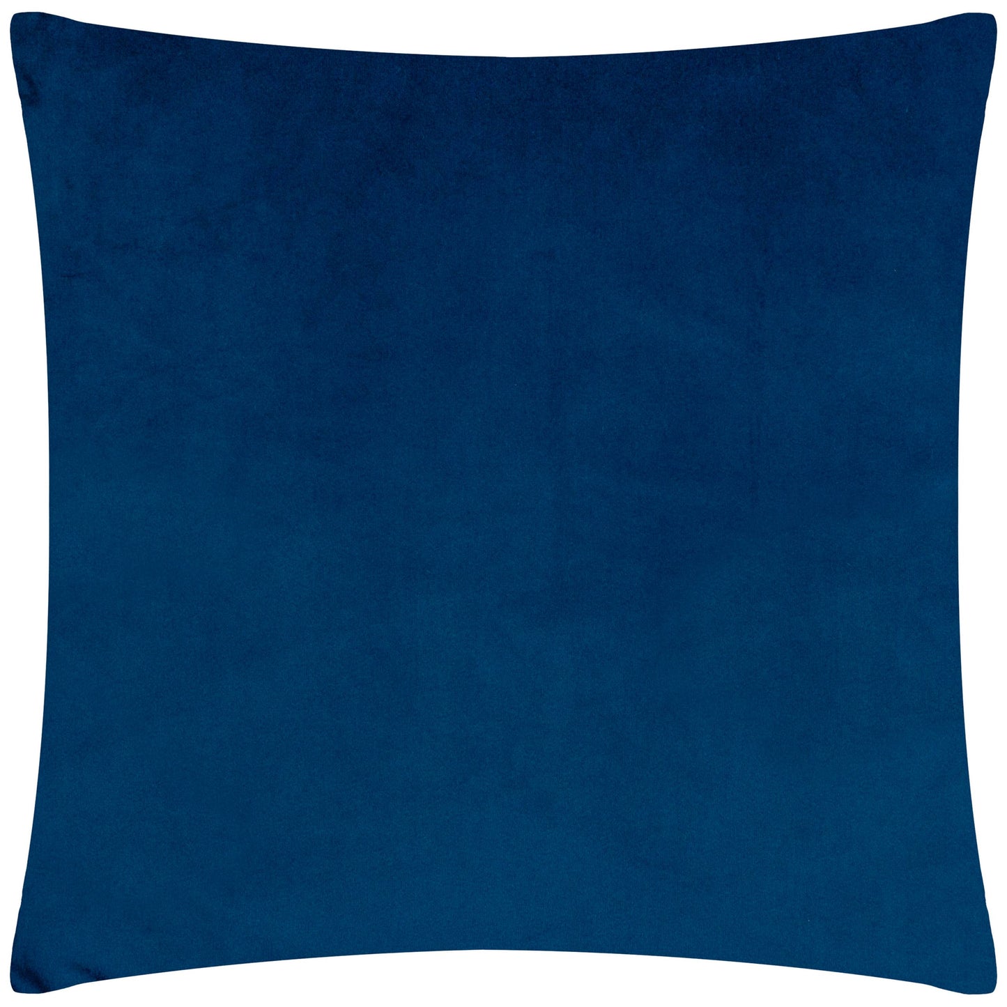 Das Riva Home Samtkissen im Bardot-Schliff Magenta/Blau ist ein quadratisches Kissen mit einem satten, tiefblauen Farbton und einer weichen, samtigen Textur.
