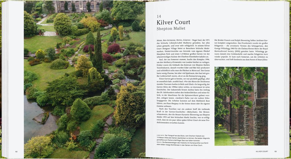 Ein aufgeschlagenes Buch, "Die geheimen Gärten von Somerset" vom Gerstenberg Verlag, zeigt auf der linken Seite Landschaftsgärten mit Rasenflächen und Teichen und auf der rechten Seite Kilver Court in Shepton Mallet mit Steinbögen.