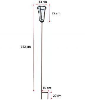 Das Hase und Hirsch Regenmesser auf Stab aus Metall in Rost ist stabil und robust. Perfekt für den Garten, misst er zuverlässig Niederschlag. Rote Pfeile kennzeichnen alle Maße.