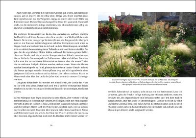 Eine Doppelseite aus „Mein wunderbarer Cottage Garten“ von Isabelle Van Groeningen (Insel Verlag) zeigt links einen deutschen Text und rechts ein Foto eines üppigen Cottage-Gartens mit einer Bildunterschrift über nachhaltige Gärtnerei.