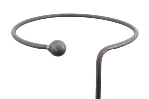 Staudenhalter mit offenem Ring freistehend