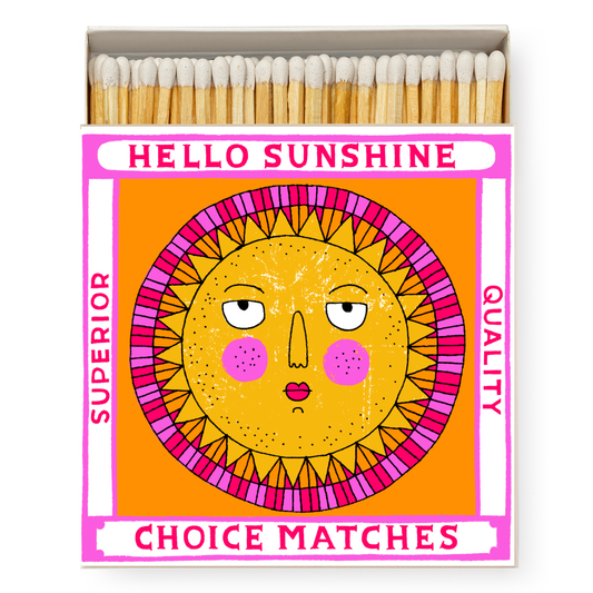 Die Archivist Gallery - Hello Sunshine | Square - Sicherheitsspiele von Archivist Gallery zeigt ein lebendiges Sonnenmotiv und den Schriftzug "HELLO SUNSHINE, SUPERIOR QUALITY, CHOICE MATCHES" - ideal für Frühling und Sommer.