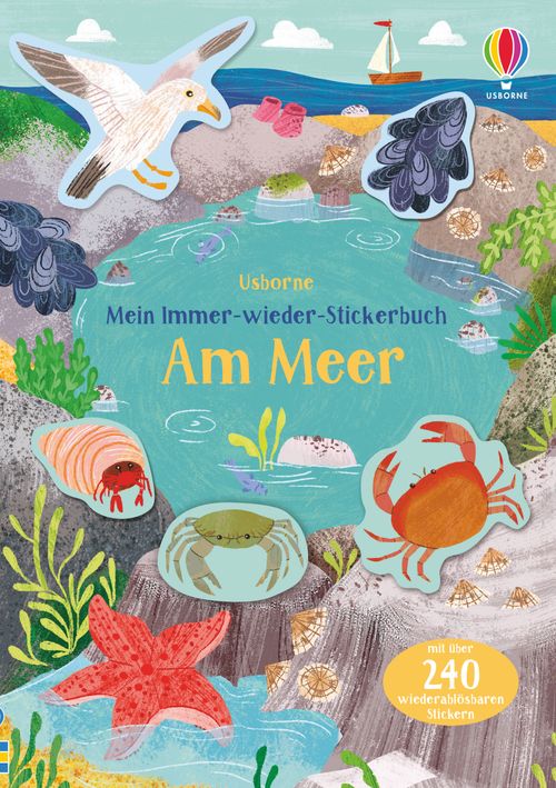 Das dtv Verlag "Mein Immer-wieder-Stickerbuch: Am Meer" zeigt Meeresszenen mit Möwe, Krabbe, Seestern und Muscheln an einem Gezeitenbecken und Segelboot. Inklusive wiederablösbarer Sticker zum wiederholten Spielen.