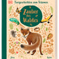 Das Buchcover von "Zauber des Waldes - Tiergeschichten" aus dem DK Verlag zeigt einen Fuchs inmitten von illustrierten Waldtieren, Vögeln, Schmetterlingen und Pflanzen auf einem cremefarbenen Hintergrund mit grünen und orangefarbenen Akzenten. Titel und Autorennamen sind sichtbar.