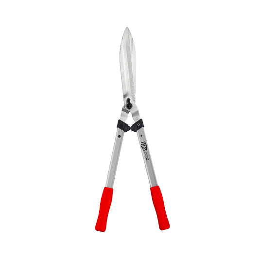 Die Heckenschere Felco 250-63 von Felco verfügt über lange silberne Klingen und ergonomisch geformte Griffe mit leuchtend roten Gummigriffen für bequemes, präzises Trimmen (abgebildet vor einem weißen Hintergrund).