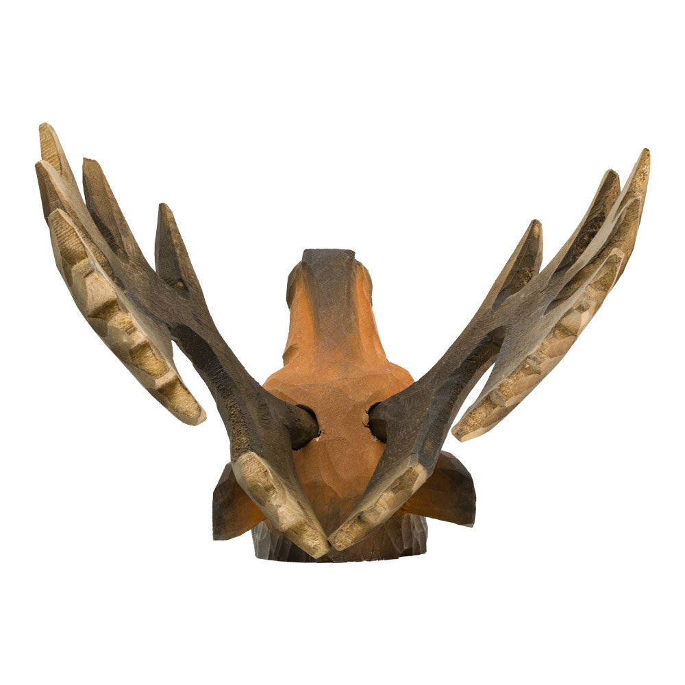 Der "Handgeschnitzte Wandhaken aus Holz | Rothirsch" von Wildlife Garden ist ein detailreich geschnitzter Hirschkopf-Wandhaken mit markanten Geweih-Akzenten - ein originelles Geschenk für rustikale Wohnakzente.