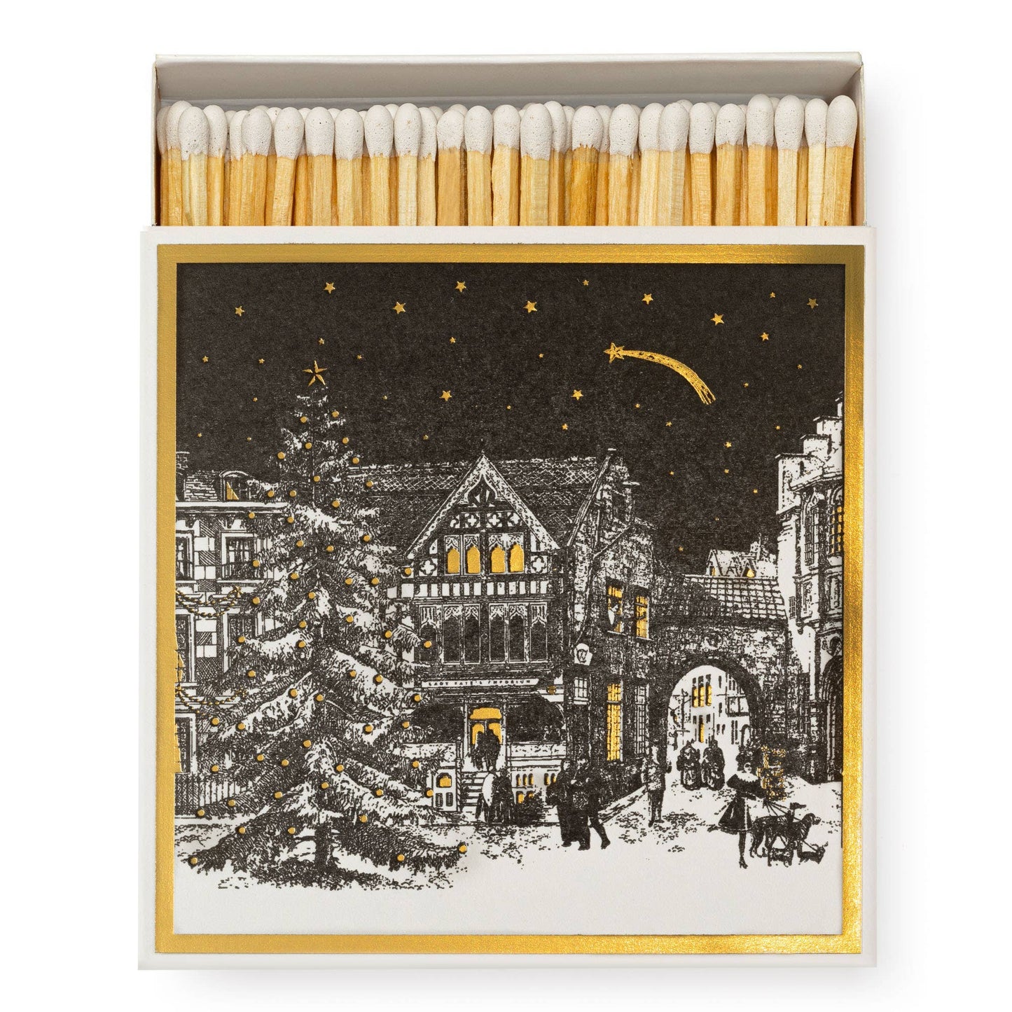 The Archivist Gallery | Europe - Starry Night Square Christmas Safety Matches 🎄 zeigen einen festlichen Deckel mit einem verschneiten Dorf, einem geschmückten Baum, historischen Gebäuden, flanierenden Menschen und einem sternenklaren Nachthimmel.